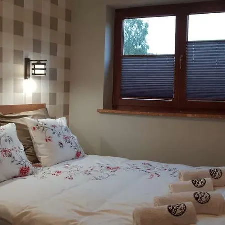 Pod Antalowka Διαμέρισμα *